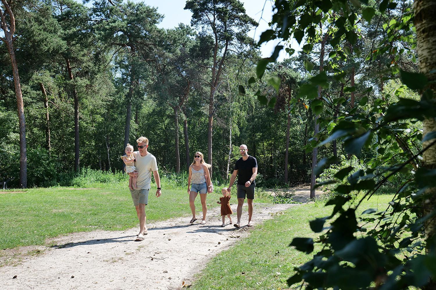 Familie vakantiepark Krieghuusbelten Raalte Buitenkant foto