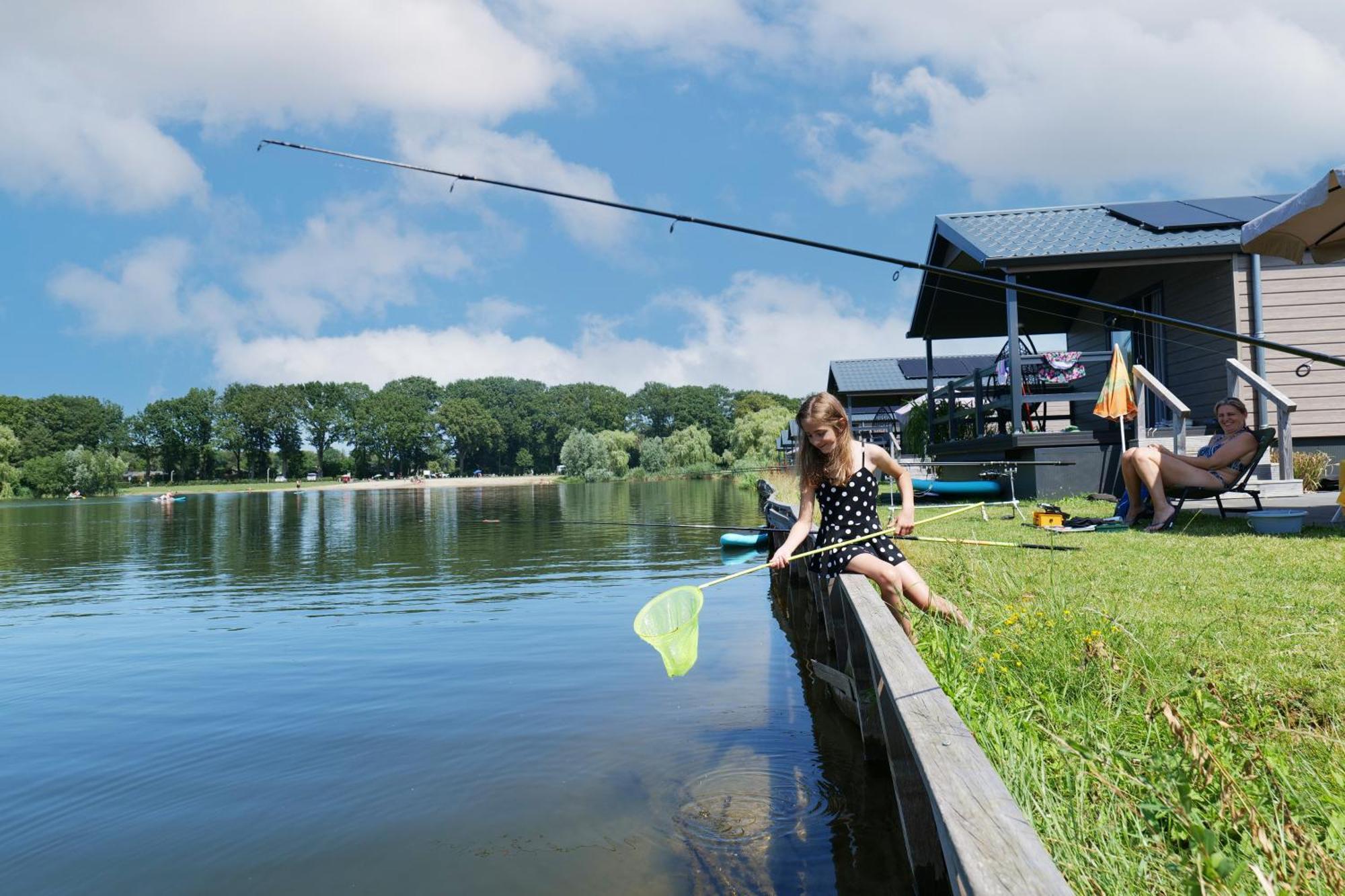 Familie vakantiepark Krieghuusbelten Raalte Buitenkant foto