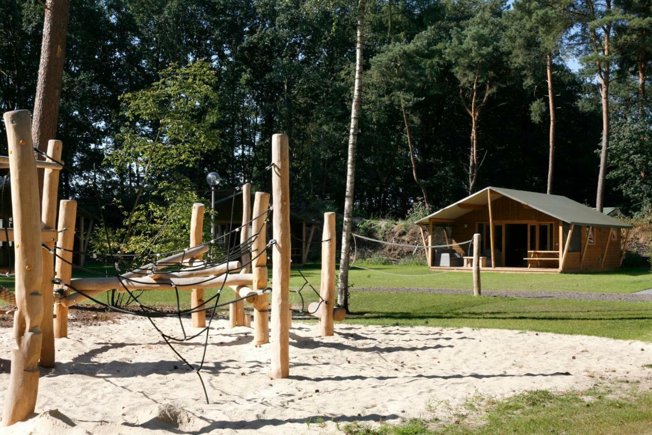Familie vakantiepark Krieghuusbelten Raalte Buitenkant foto